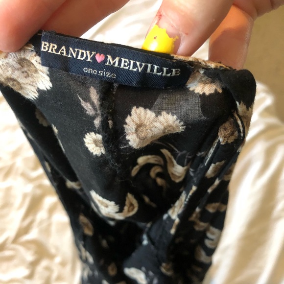 SOLD Brandy Melville Dress - Picture 4 of 4